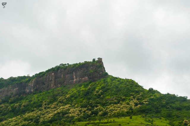Shivneri Fort on the top of the hill