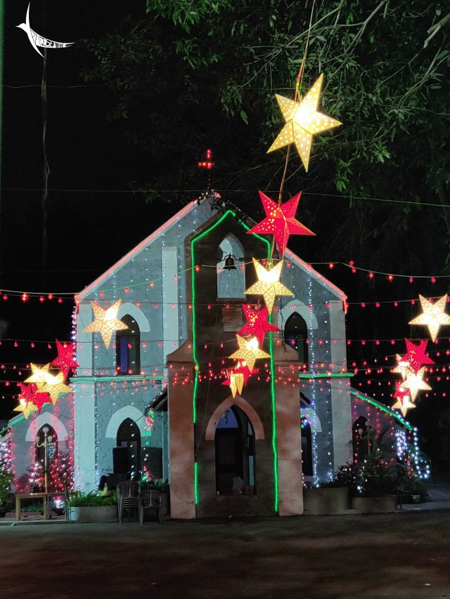 Methodist Church in Christmas lights